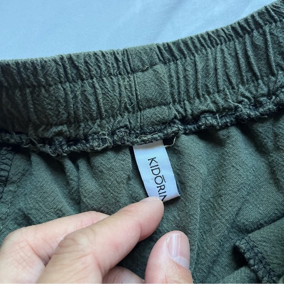 KIDORIMAN olive army green contrast elastic waist drop crotch shorts, xs - Picture 5 of 6